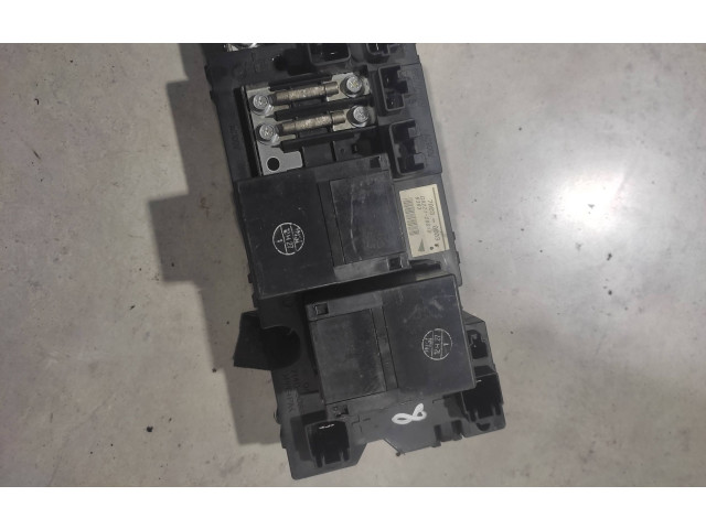 Блок предохранителей G92Z128010, 7A090003   Lexus GS 300 350 430 450H    