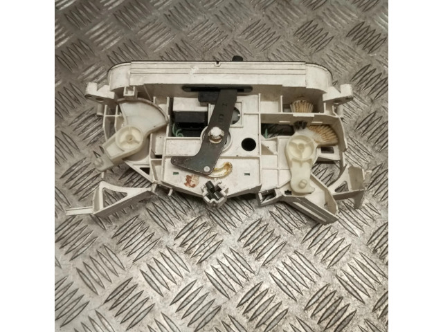 Блок управления климат-контролем    Mitsubishi Colt