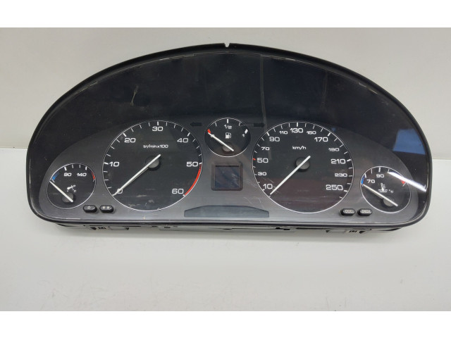 Přístrojová deska  Peugeot 607 2004 87001383  
