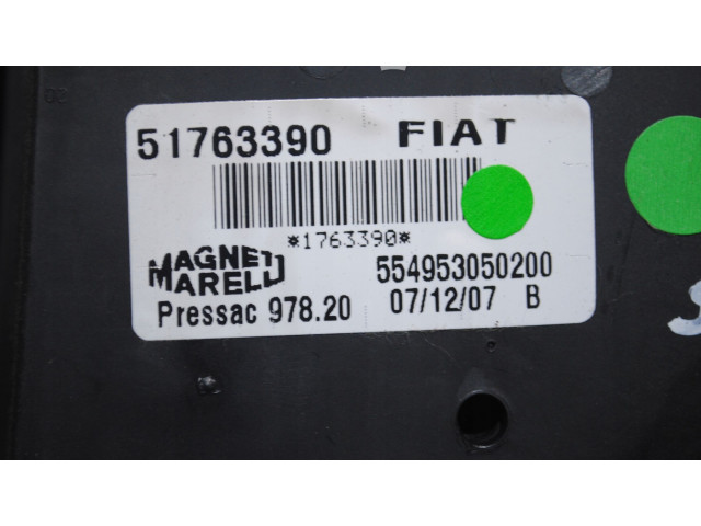 Pojistková skříňka Řídící jednotka BSM 51763390   Fiat Linea 2009