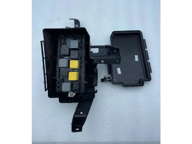 Блок предохранителей  A1665400224   Mercedes-Benz GLS X166    