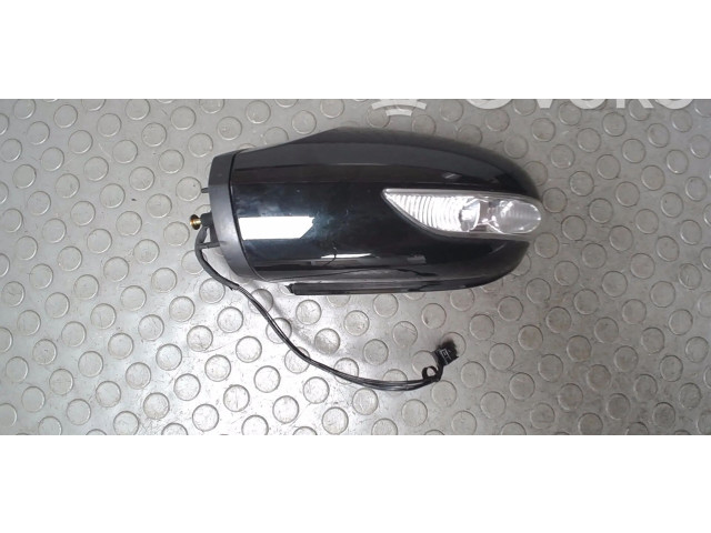 Pojistková skříňka Зеркало (управляемое электричеством)    Mercedes-Benz A W169 2005