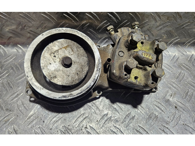 Vstřikovací lišta 0438120208, 026133353B   Audi 80 90 B3     