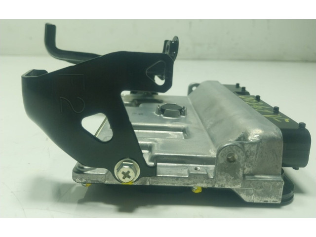 Блок управления двигателя 896615CF40, 896615CF40   Lexus LBX
