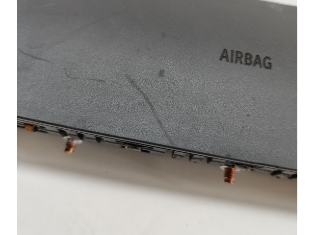 Подушка безопасности для колен 6804045, 311614895AC   BMW 3 G20 G21