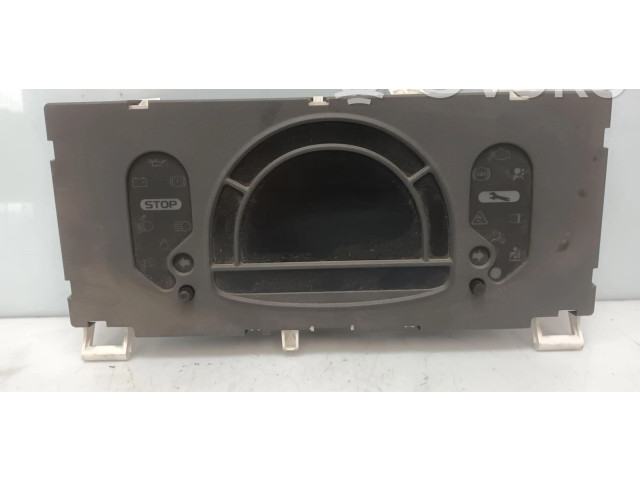 Přístrojová deska  Renault Grand Modus 2008 8200668077  
