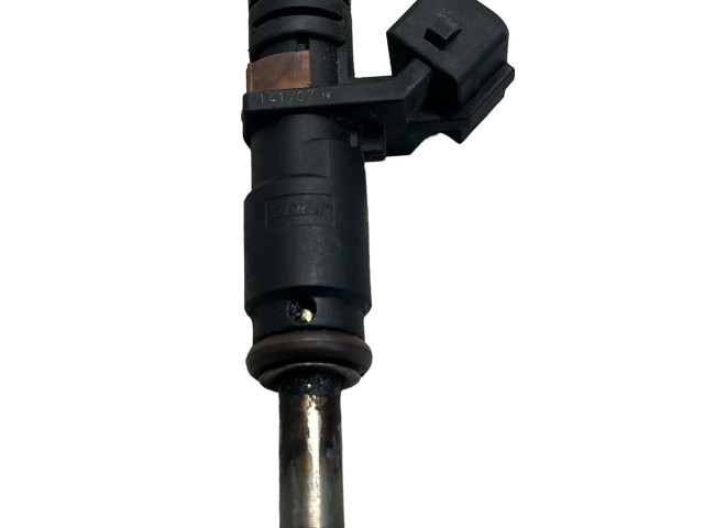 Vstřikovač 7158A01113   BMW 1 E81 E87  pro benzínový motor 1.6  