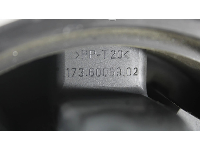 Heizungslüfter    MF016070   Mitsubishi Colt