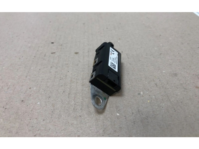 Блок управления P8891308060, P8891308060   Lynk & co 01