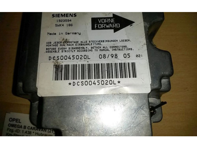 Vstřikovací lišta 90565938DC, 90565938DC   Opel Omega B2    X20XEV 