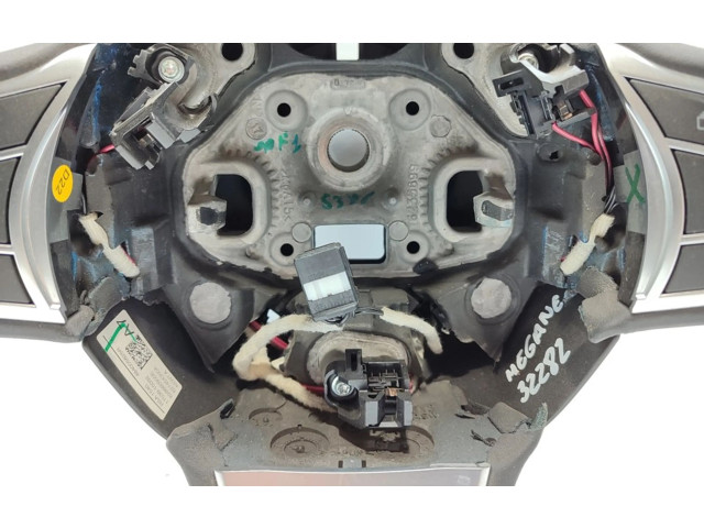 Volant Renault Megane IV 2017 484005825R  
