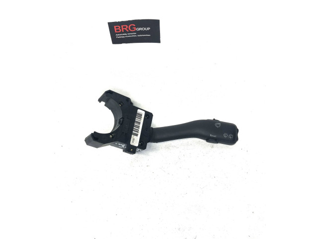 Ручка стеклоочистителей 4B0953503H, CZC301202032   Volkswagen PASSAT B5.5