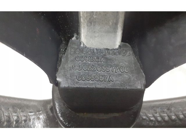 Volant Peugeot 407  9662203377  