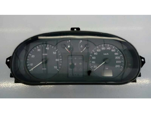 Přístrojová deska  Renault Megane I 2001 7711368922, E1-A1-11-3  
