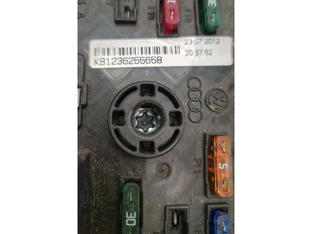 Блок предохранителей 3co937125a, KB1236255658   Volkswagen Sharan    
