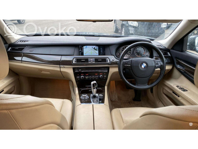 Дисплей    9268710, 2321764   BMW 7 F01 F02 F03 F04