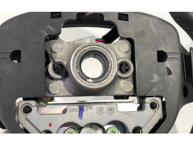 Volant Hyundai i30 2023 231216-00275  