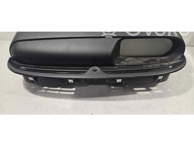 Přístrojová deska  Citroen C3 Picasso 2009 555002081400  