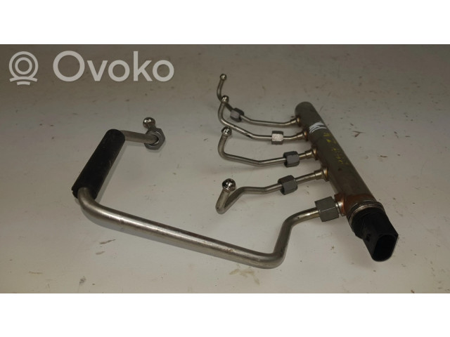 Vstřikovací lišta 7585411   BMW Z4 E89  pro benzínový motor 2.5  