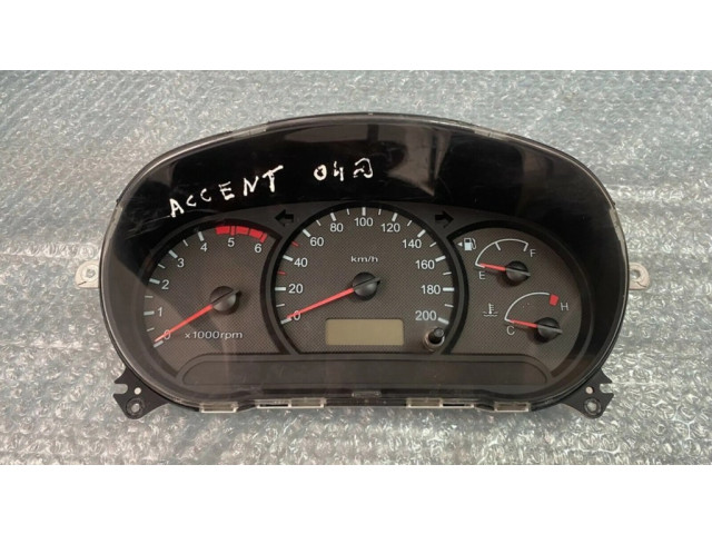 Přístrojová deska  Hyundai Accent 2003 9400825600  