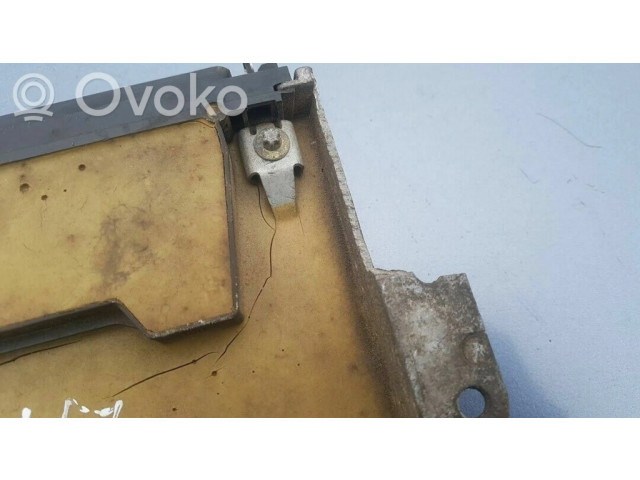 Блок управления двигателя 7700111775, HOM7700875745   Renault Megane I