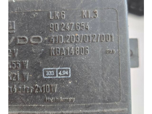Vstřikovací lišta 90247654, KBA14806   Opel Astra F     