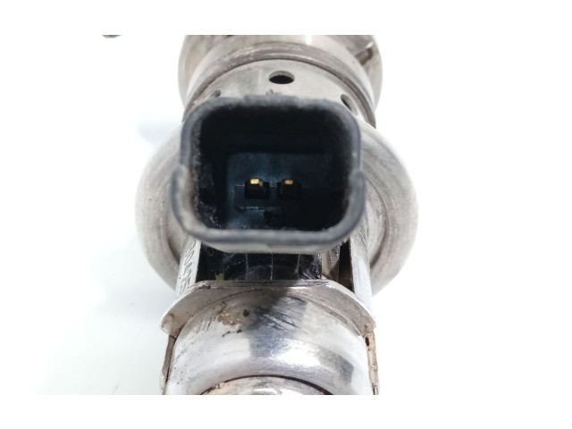 Vstřikovač 9802763880   Peugeot 2008 I    BHZ 