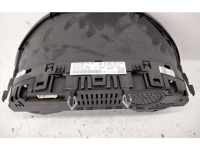 Přístrojová deska  Mercedes-Benz A W176 2016 A1769007503, 607951(K9K)  
