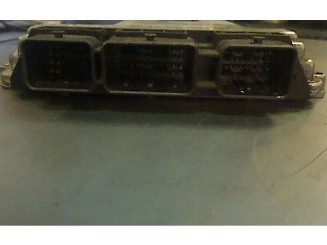Řídící jednotka 0281011644   Nissan Primera 2004