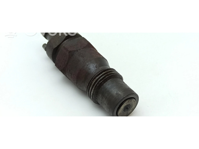 Форсунка KCA30SD27    Mercedes-Benz COMPAKT W115 для дизельного двигателя 61591310272872 2.4
