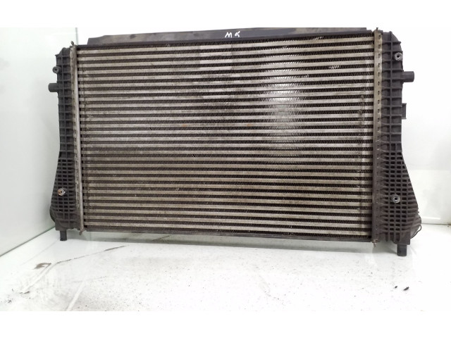 Интеркулер  3C0145805G   Volkswagen PASSAT B6 2.0