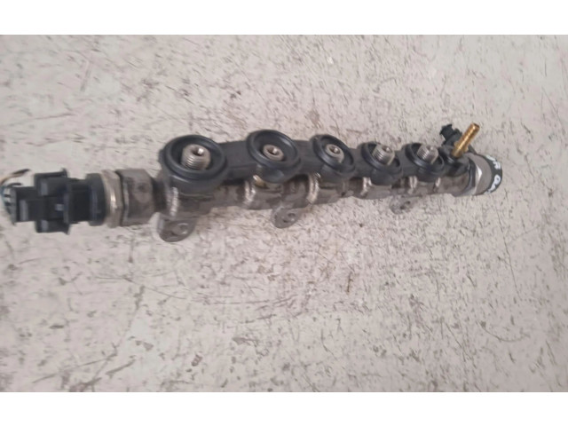 Vstřikovací lišta 8200942721, 8200942721   Nissan Qashqai     