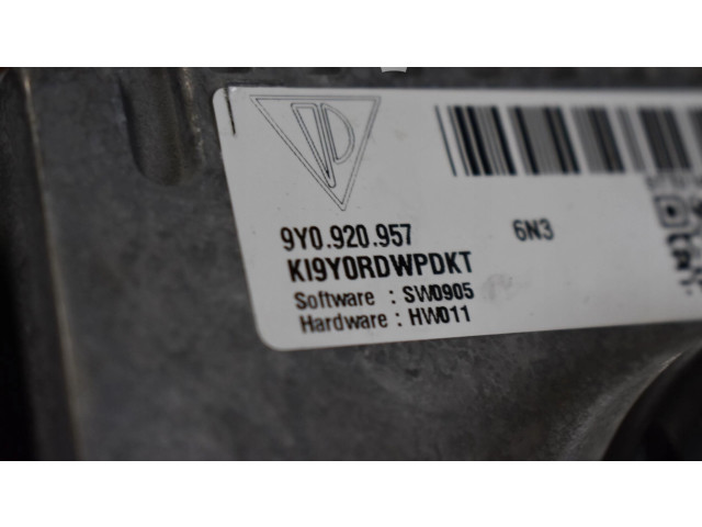 Přístrojová deska  Porsche Cayenne (9Y0 9Y3) 2025 9Y092095755525  