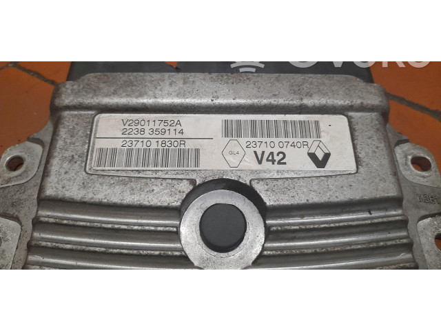 Řídící jednotka 237100740R   Dacia Duster 2014