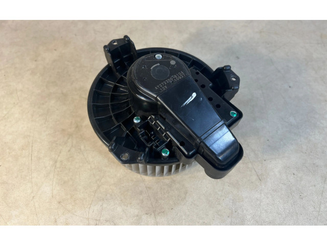 Вентилятор печки    87103-0D220, 87103-02150   Toyota RAV 4 (XA40)