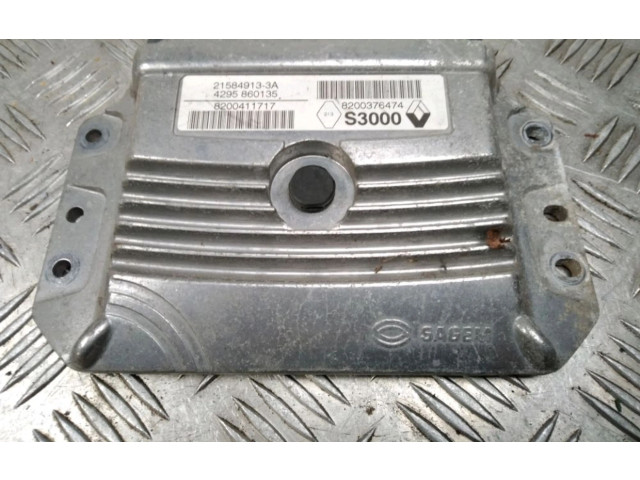 Řídící jednotka 8200576634   Renault Modus 2004