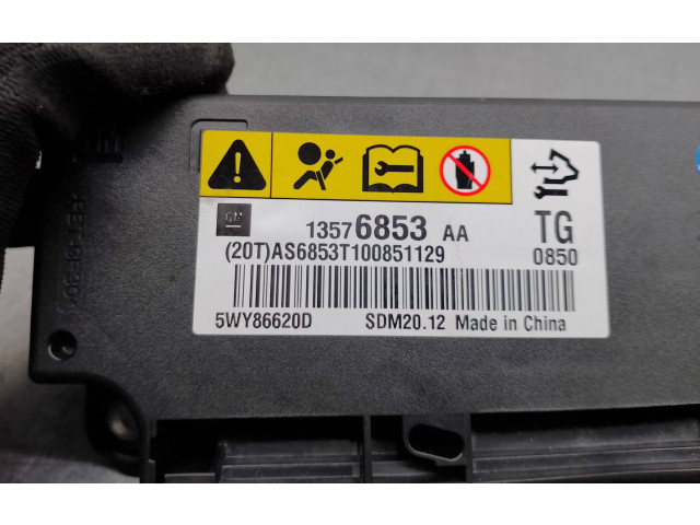 Блок подушек безопасности 13576853AA, 5WY86620D   Chevrolet Spark