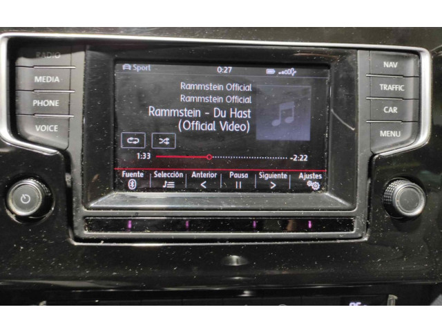 Экран дисплея вверх 5G0919605D   Volkswagen Golf SportWagen       