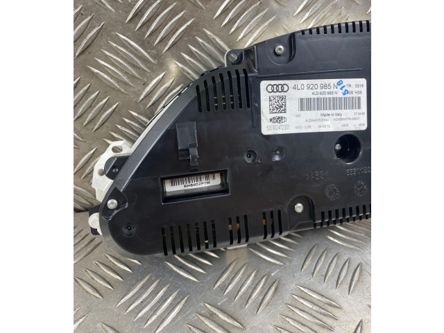 Přístrojová deska  Audi Q7 4L 2013 4L0920985N  