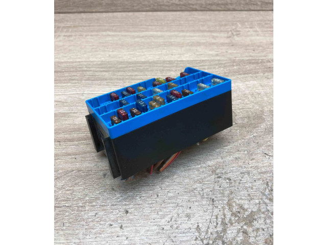 Блок предохранителей 1096033J   Renault Megane I    