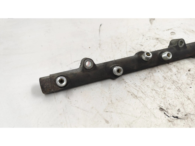 Vstřikovací lišta 0445216002, 003980   BMW 5 E39  pro naftový motor 2.5  