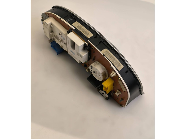 Přístrojová deska  Audi 80 90 B3 1989 893919033A, 81117477  