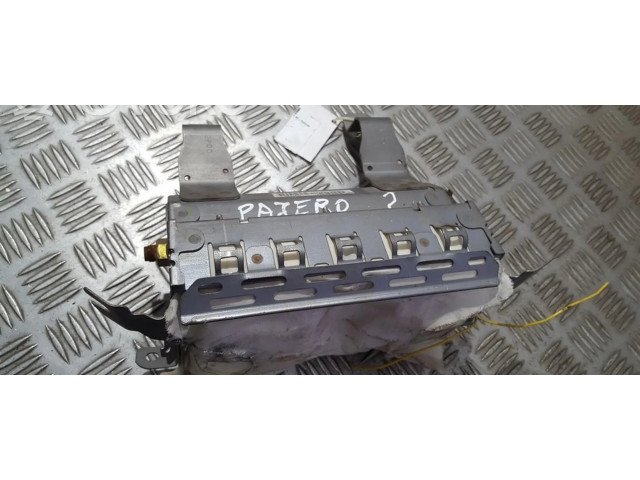 Подушка безопасности пассажира mr402459, b00871601p57   Mitsubishi Pajero