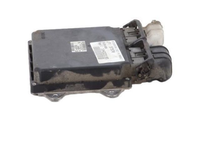 Блок управления двигателя 1860B464   Mitsubishi Colt