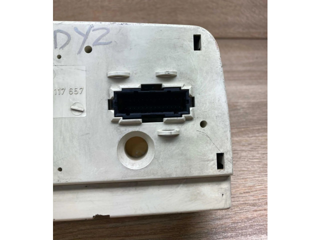 Přístrojová deska  Volkswagen PASSAT B3 1988 357919059AC, 81117657  