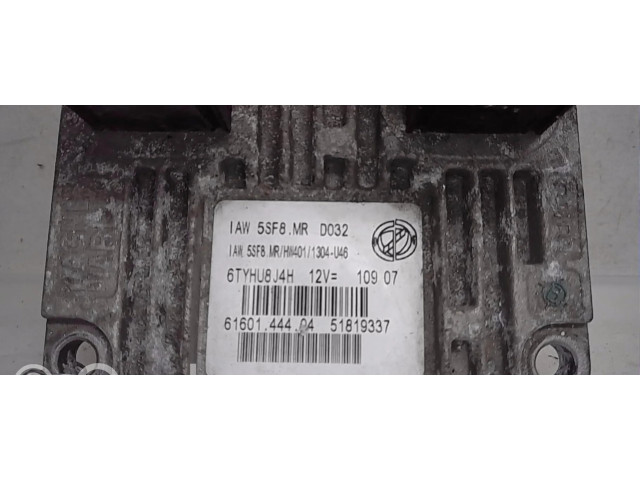 Блок управления двигателя 51819337   Fiat 500