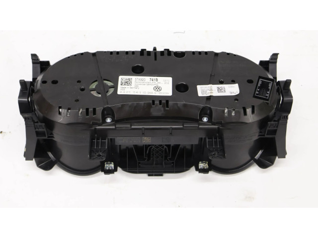 Панель приборов 5TA920741B   Volkswagen Touran III       