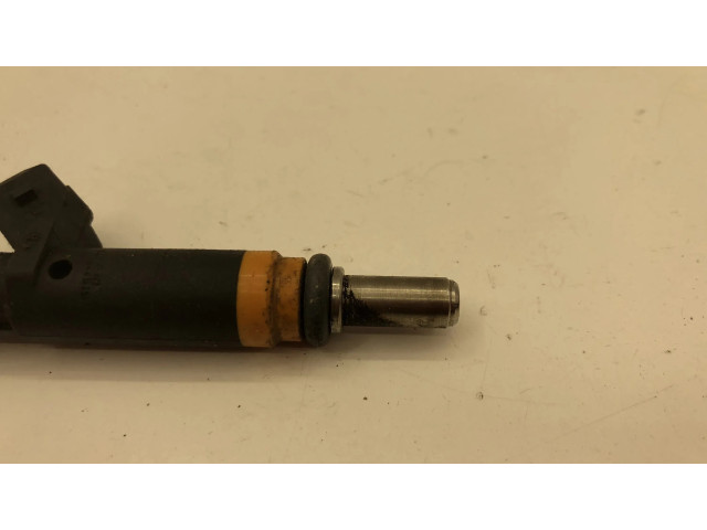 Форсунка 7506924    BMW 7 E65 E66 для бензинового двигателя N62 B44 A 4.4