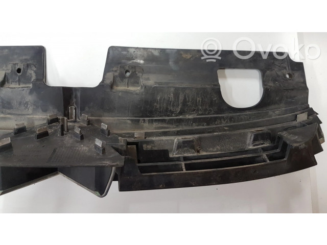 Передняя решётка Citroen C5 2001-2004 года 9636751980      