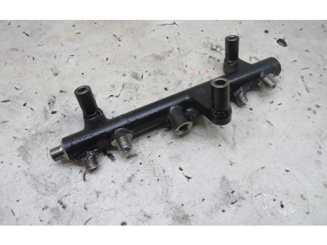 Vstřikovací lišta 9681909680   Ford Kuga II     